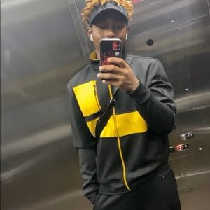 Meet your Posher, Michael